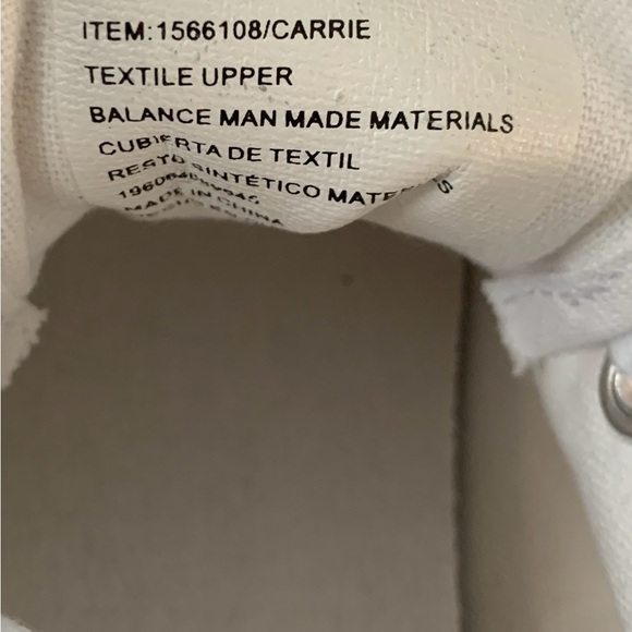 Hurley white canvas sneaker women’s size 6 - Picture 6 of 11